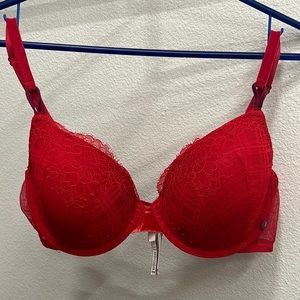 Victorias Secret Red Lace/Velvet Bra 36D